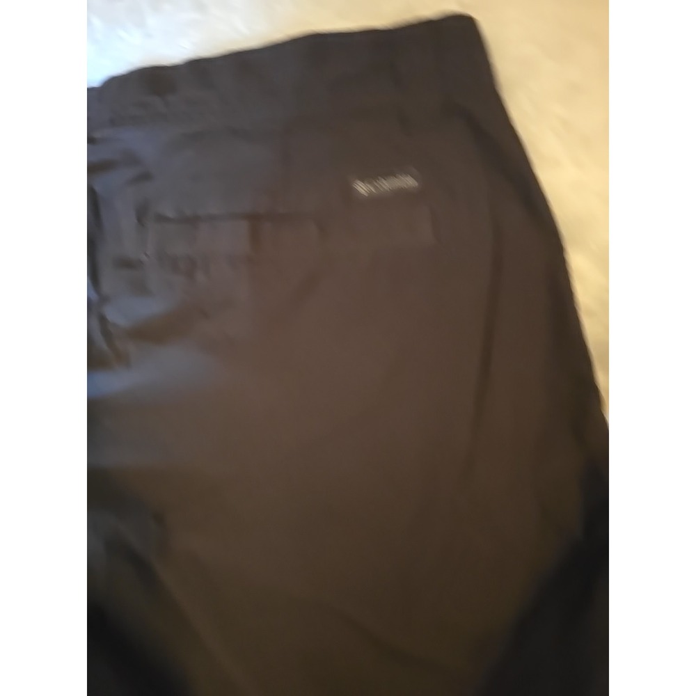 Columbia mens size 36 gray Nylon cargo shorts Actual 34x11 - Picture 11 of 12
